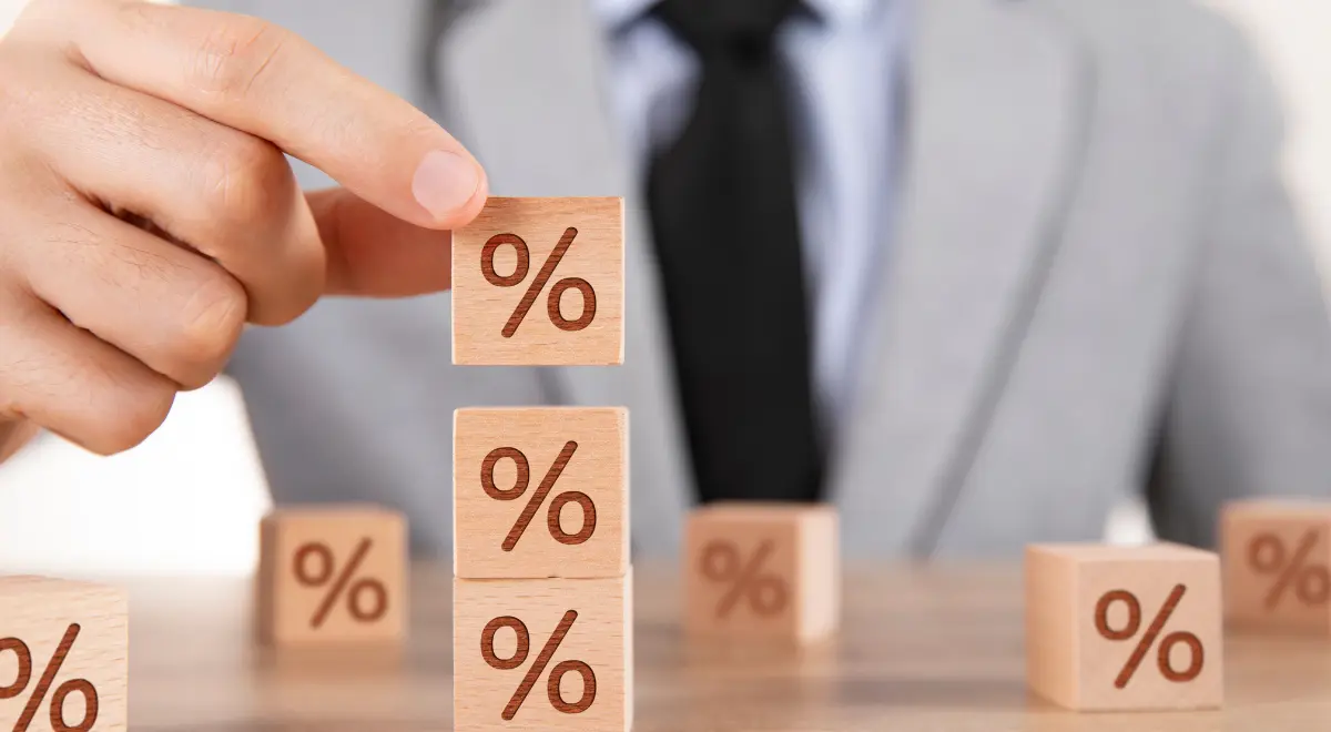 Should You Lock In Your Mortgage Rate Before the July 30 BoC Announcement – A 2025 Buyer’s Guide in BC