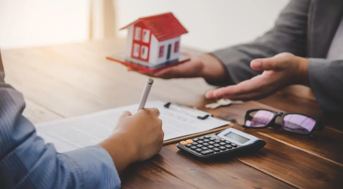 BC’s Mortgage Market After the July 30 BoC Hold What Buyers and Renewers Should Do Now